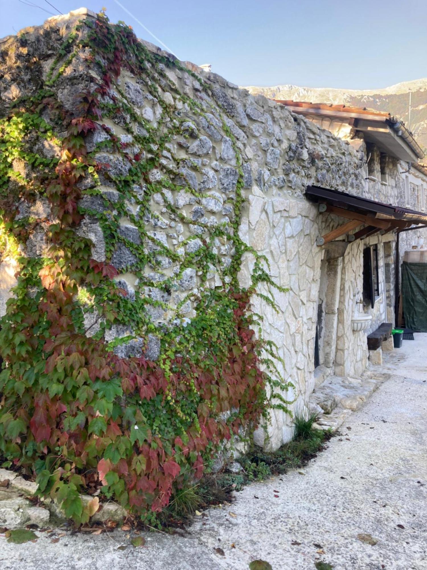 Villa Casa Mupi Sant'Eufemia a Maiella Exterior foto